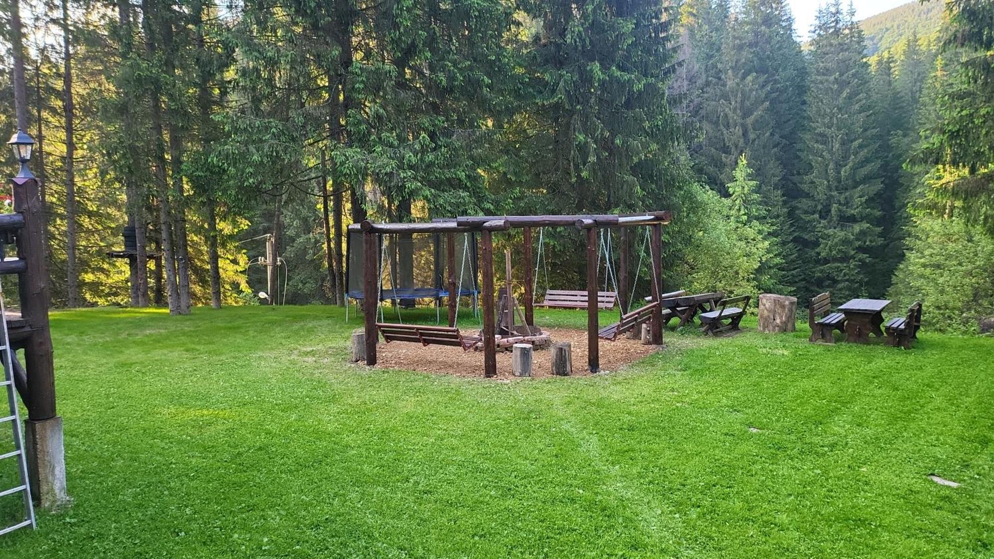 Cabana Patru Brazi Stana de Vale Exteriér fotografie